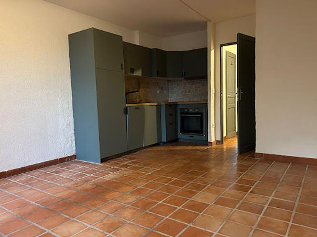 Location Appartement 1 pièce 28.55 m2 Sausset les Pins