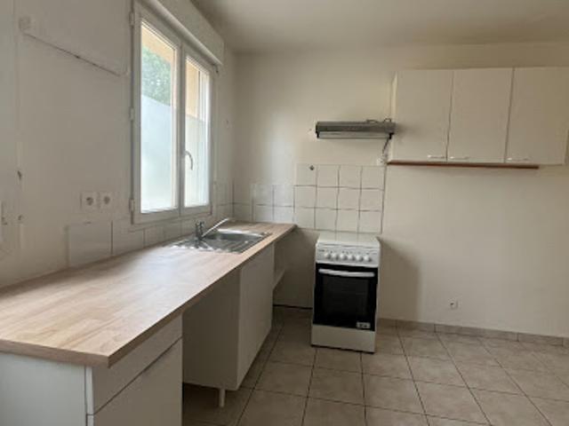Location Appartement 1 pièce 28.84 m2 Plerguer