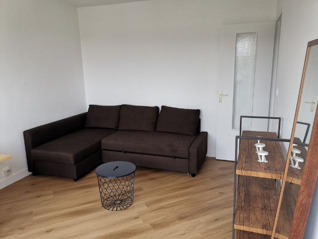 Location Appartement 1 pièce 28m²