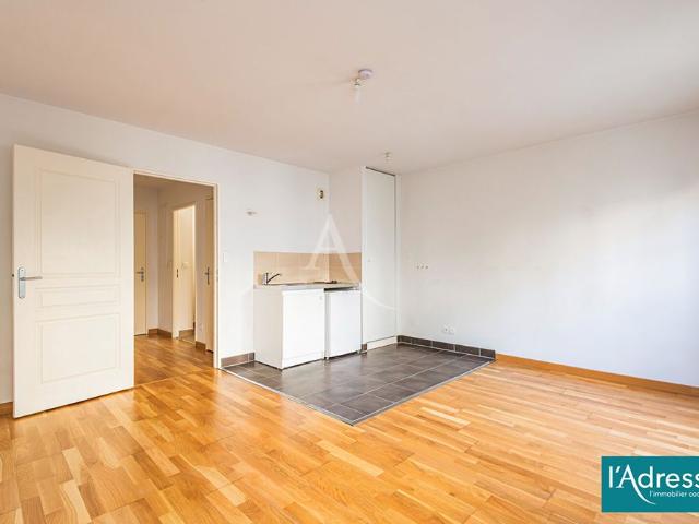 Location Appartement 1 pièce 28m²