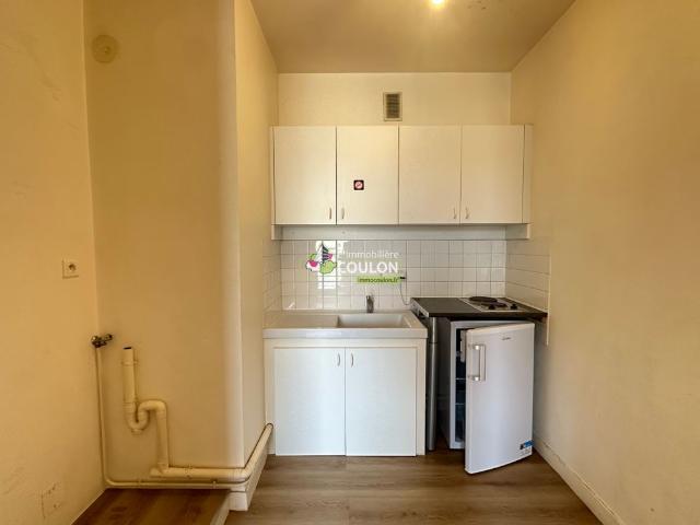 Location Appartement 1 pièce 28m²