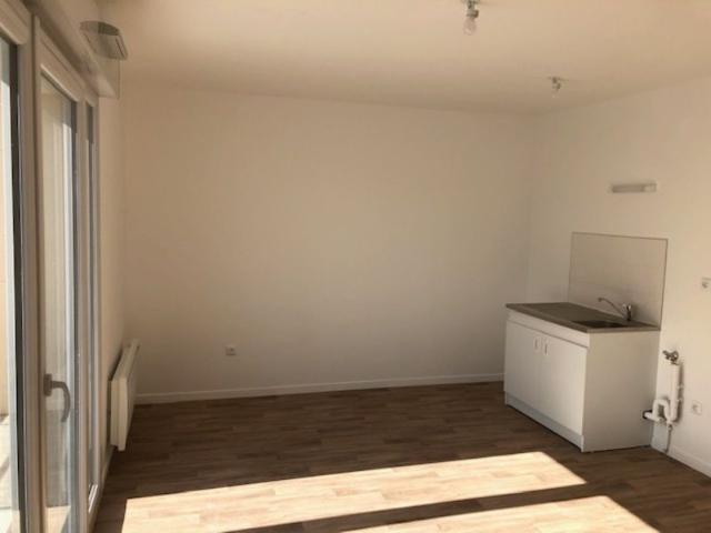 Location Appartement 1 pièce 28m²