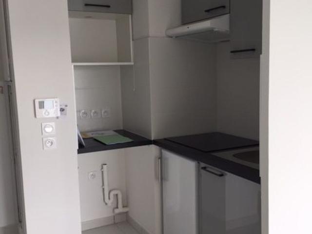 Location Appartement 1 pièce 28m²