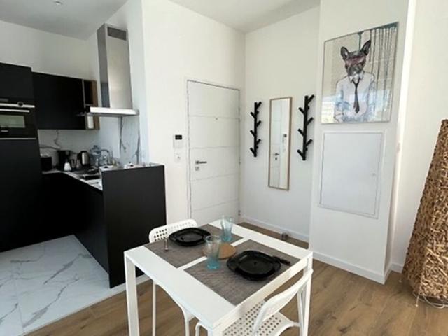 Location Appartement 1 pièce 28m²