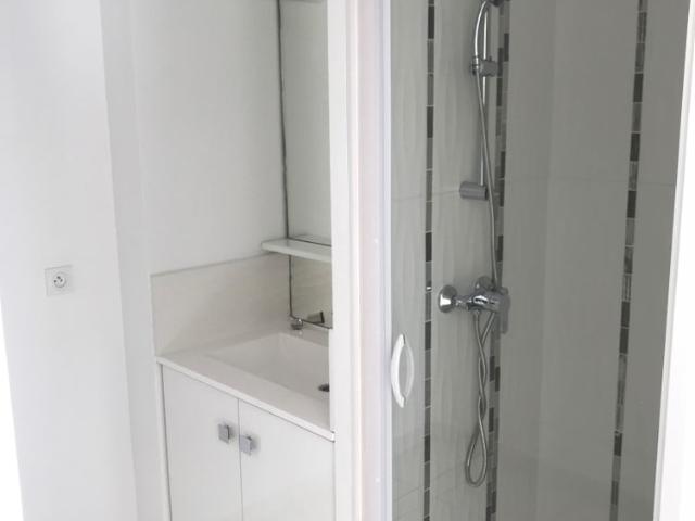 Location Appartement 1 pièce 28m²