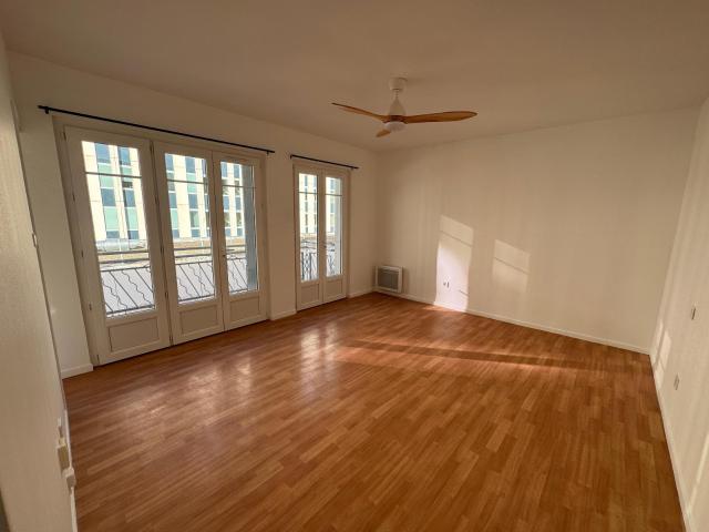 Location Appartement 1 pièce 28m² TOULOUSE 31000