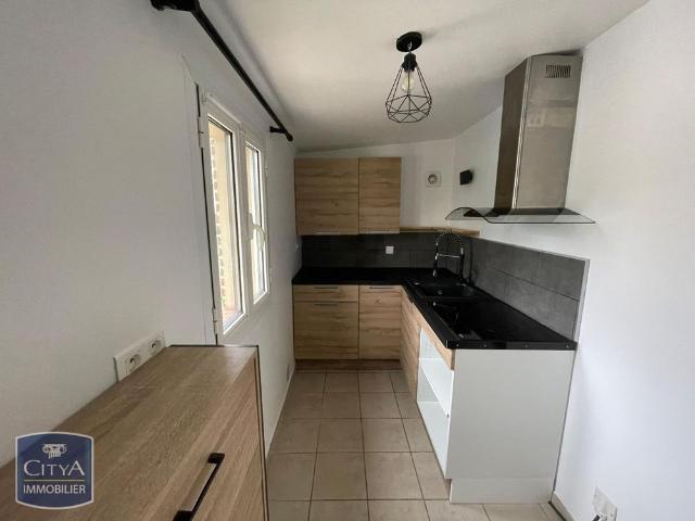Location Appartement 1 pièce 28m² BEAUVAIS 60000