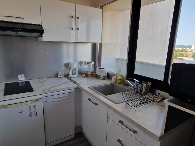 Location Appartement 1 pièce 28m² BORDEAUX 33000