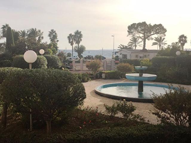 Location Appartement 1 pièce 28m² CAGNES SUR MER 06800