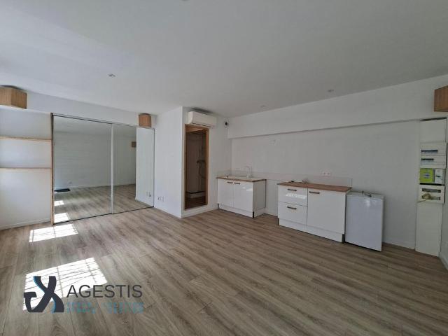 Location Appartement 1 pièce 28m² CASTRES 81100