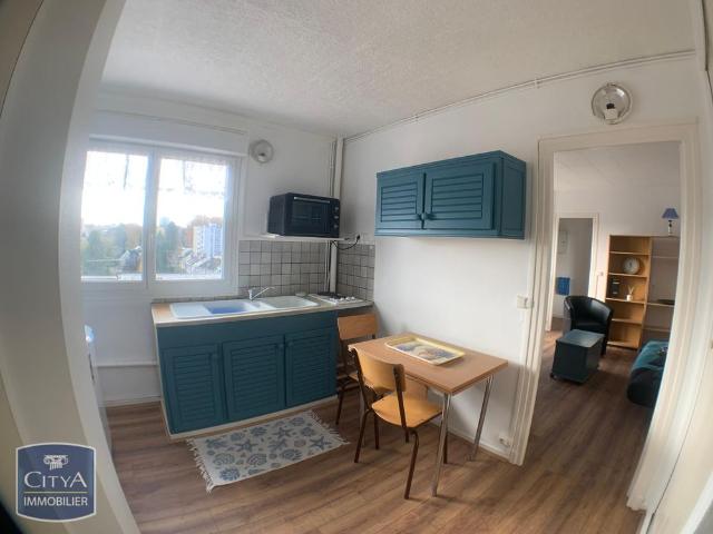Location Appartement 1 pièce 28m² CHATEAUROUX 36000