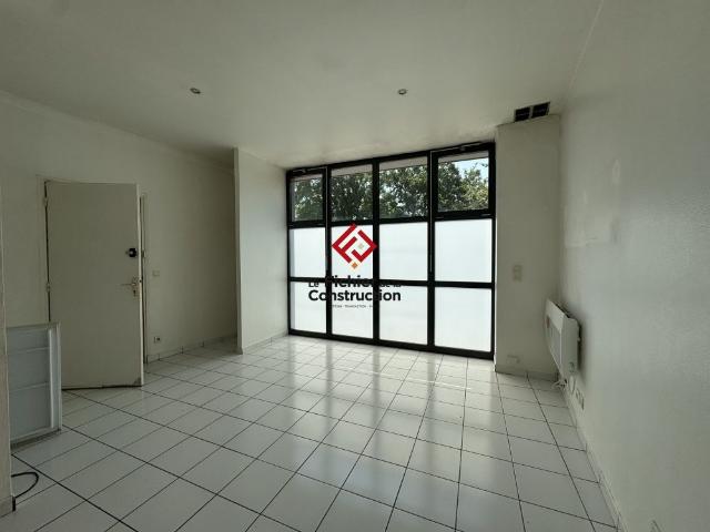 Location Appartement 1 pièce 28m² GRENOBLE 38000