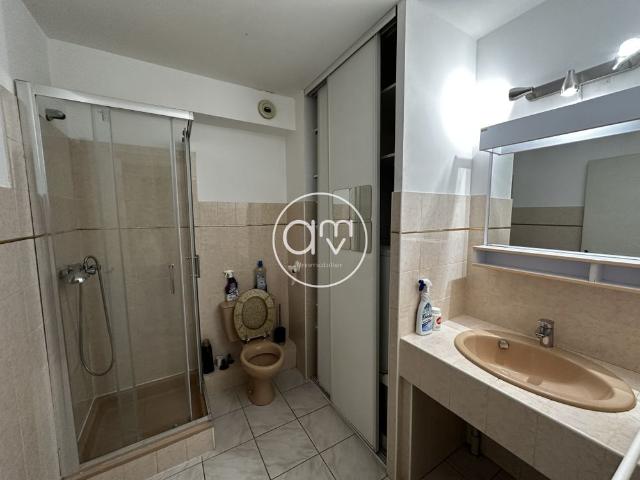 Location Appartement 1 pièce 28m² LA VALETTE DU VAR 83160