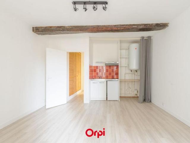 Location Appartement 1 pièce 28m² LA ROCHELLE 17000