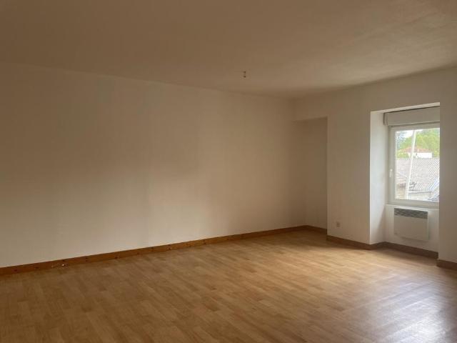 Location Appartement 1 pièce 28m² LE PONT DE BEAUVOISIN 38480