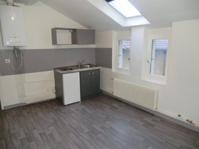 Location Appartement 1 pièce 28m² LIMOGES 87000
