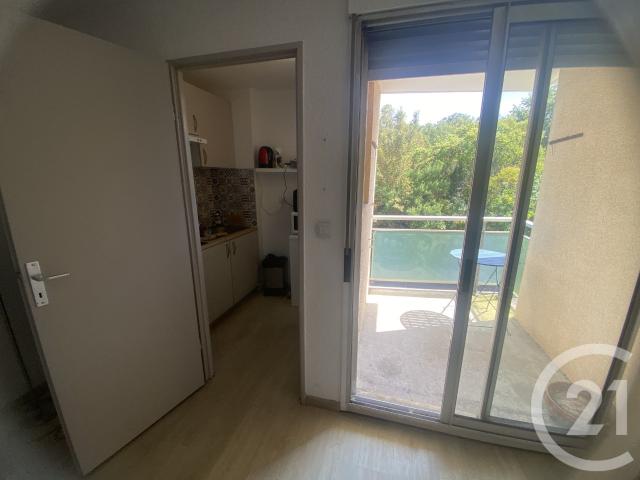 Location Appartement 1 pièce 28m² MONTPELLIER 34000