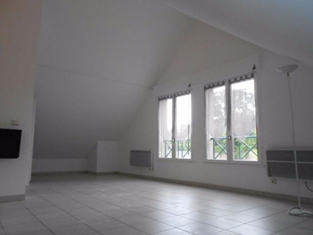 Location Appartement 1 pièce 28m² MORSANG SUR ORGE 91390