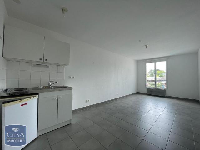 Location Appartement 1 pièce 28m² RAMBOUILLET 78120