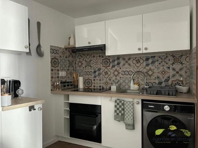 Location Appartement 1 pièce 28m² ST LEONARD DE NOBLAT 87400