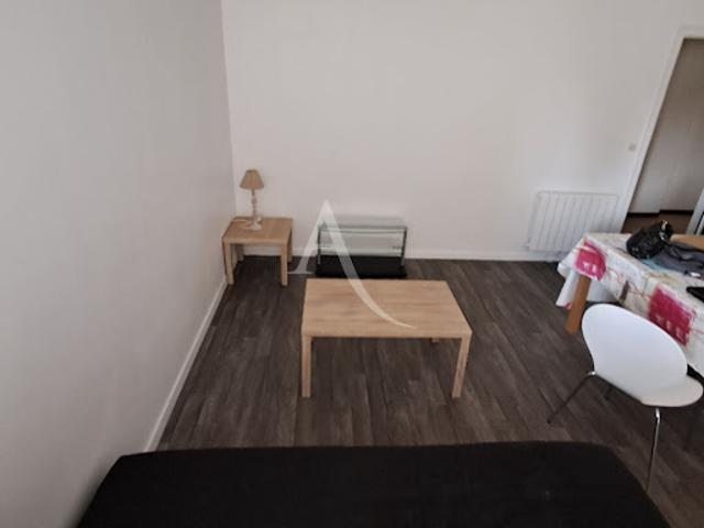 Location Appartement 1 pièce 29 m2 Chalette sur loing