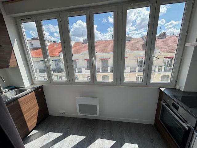 Location Appartement 1 pièce 29 m2 Lyon 6ème