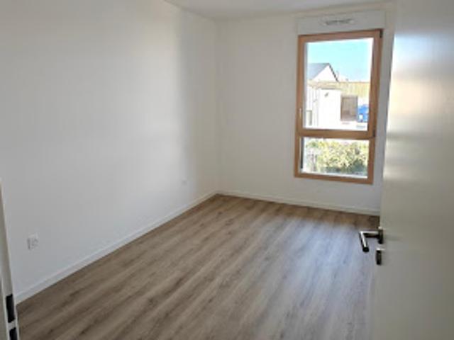 Location Appartement 1 pièce 29 m2 Villeneuve la Garenne