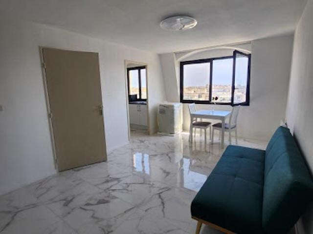 Location Appartement 1 pièce 29.34 m2 Nice