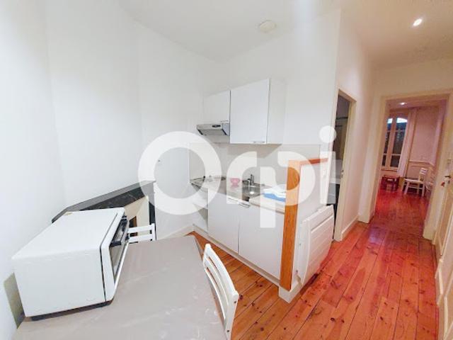 Location Appartement 1 pièce 29 m2 Saint Flour