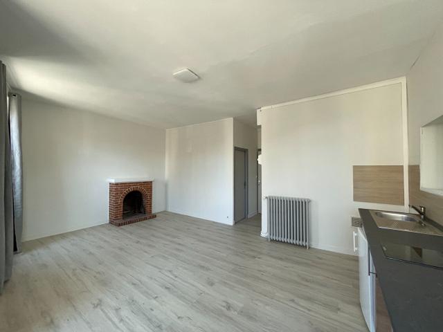 Location appartement 1 pièce, 29.46m², Fontenay le Comte