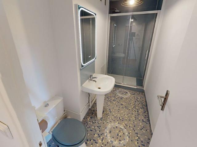 Location appartement 1 pièce, 29.71m², Le Kremlin Bicêtre