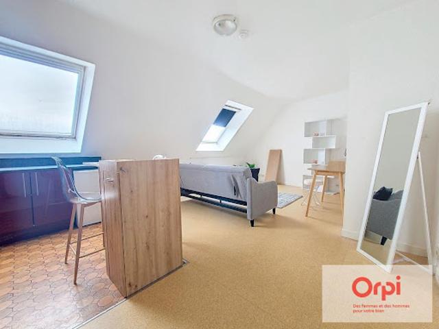 Location Appartement 1 pièce 29.84 m2 Montluçon