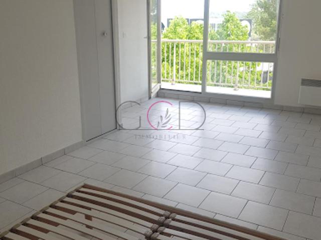 Location Appartement 1 pièce 29.99 m2 Aix en Provence