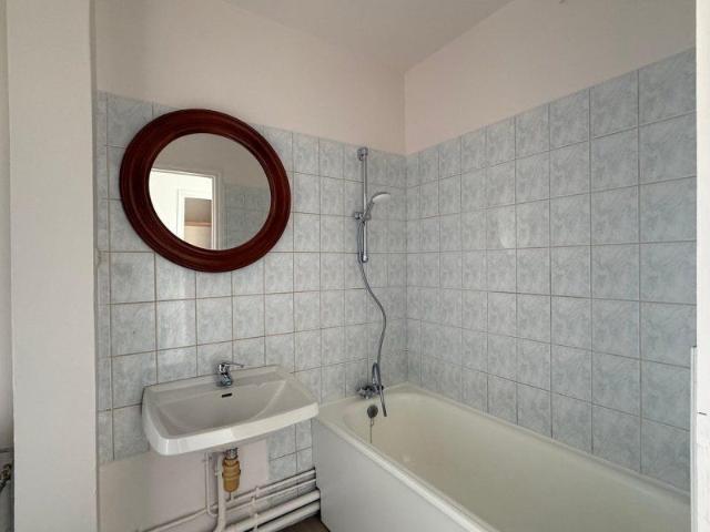 Location Appartement 1 pièce 29m² TROYES 10000