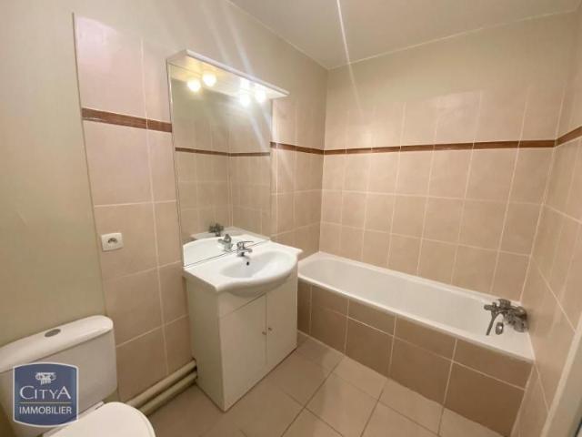 Location Appartement 1 pièce 29m² ANNONAY 07100