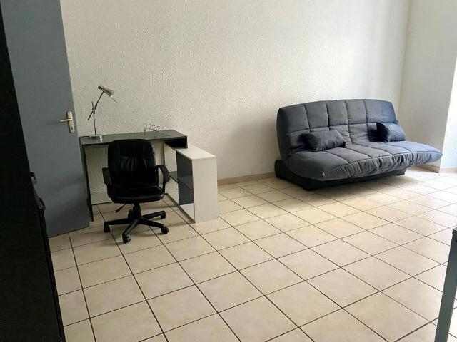 Location Appartement 1 pièce 29m² AUBENAS 07200
