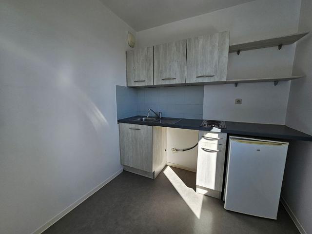 Location Appartement 1 pièce 29m² BESANCON 25000