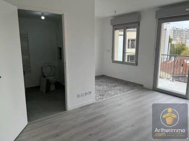 Location Appartement 1 pièce 29m² BROU SUR CHANTEREINE 77177