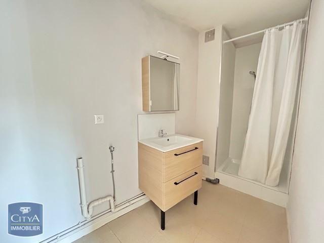 Location Appartement 1 pièce 29m² BUXEROLLES 86180
