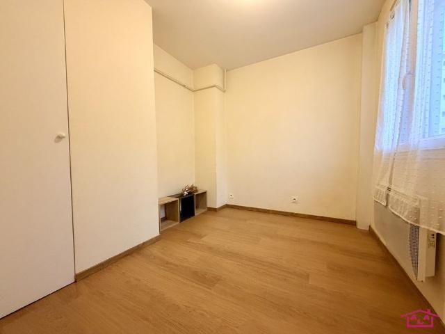 Location Appartement 1 pièce 29m² GRENOBLE 38100
