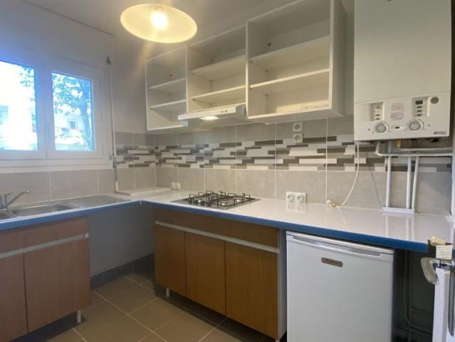 Location Appartement 1 pièce 29m² MONTPELLIER 34090