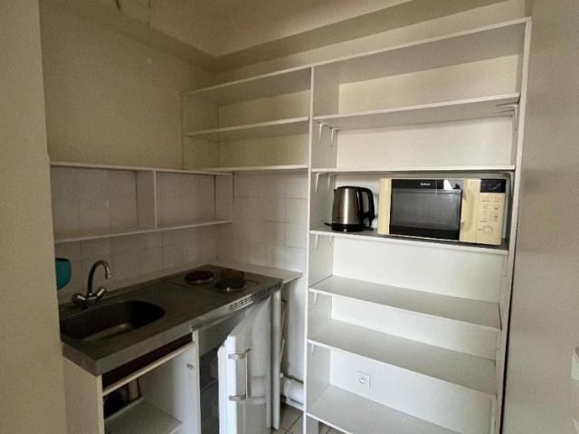 Location Appartement 1 pièce 29m² NANTES 44000