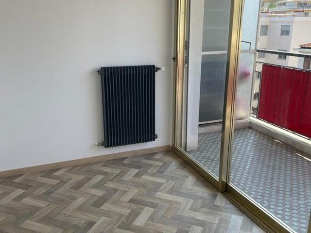 Location Appartement 1 pièce 29m² NICE 06100