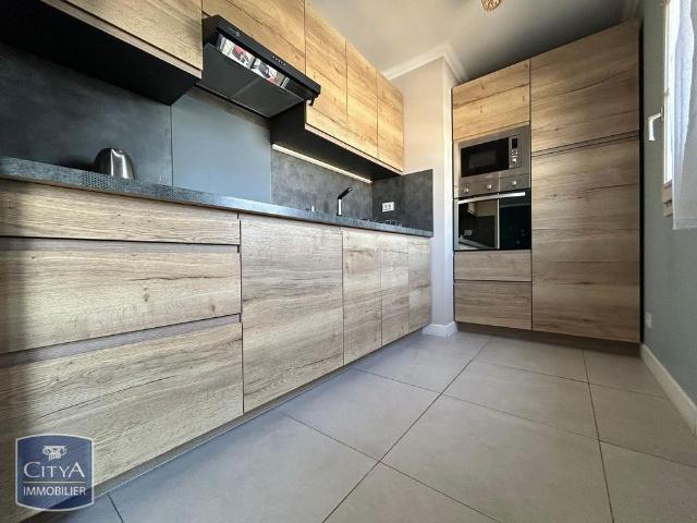 Location Appartement 1 pièce 29m² ST ARNOULT EN YVELINES 78730