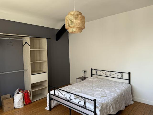 Location Appartement 1 pièce 200 m2 Angers