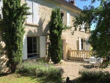 Location Appartement 1 pièce 200 m2 Nesles la Vallée