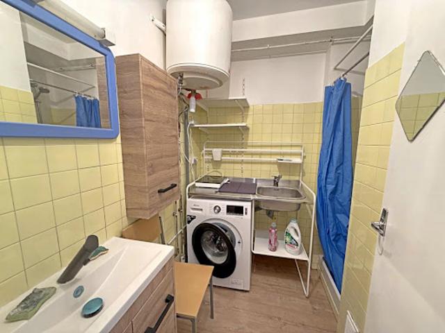 Location Appartement 1 pièce 20 m2 Marseille 9ème