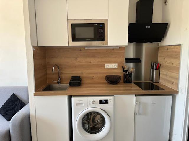 Location Appartement 1 pièce 20.4 m2 Marseille 10ème