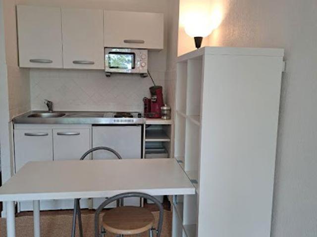 Location Appartement 1 pièce 20 m2 Marseille 12ème