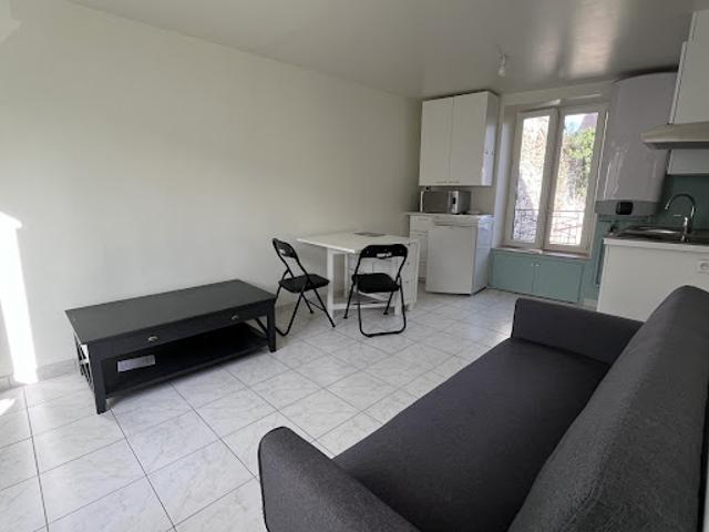 Location Appartement 1 pièce 20 m2 Neauphle le Château